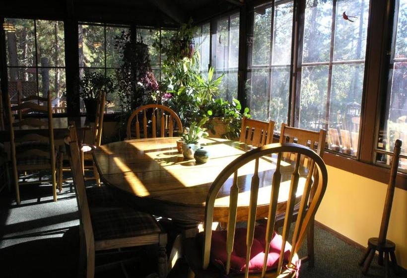 هاستل Strawberry Creek Inn