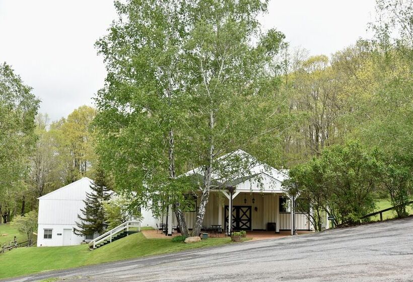 ユースホステル Vine Cottage Inn