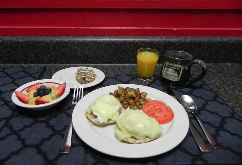 Retkeilymaja Vine Cottage Inn