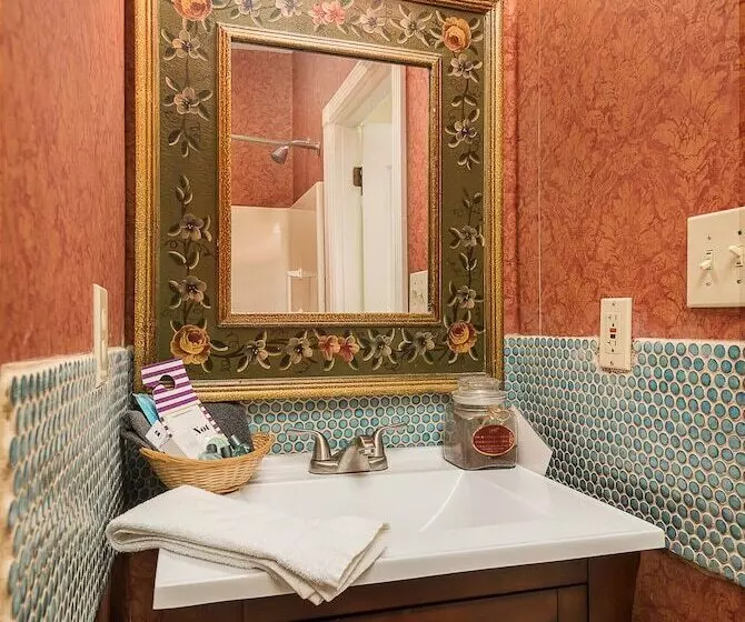 ベッドアンドブレックファースト Montgomery Inn Bnb