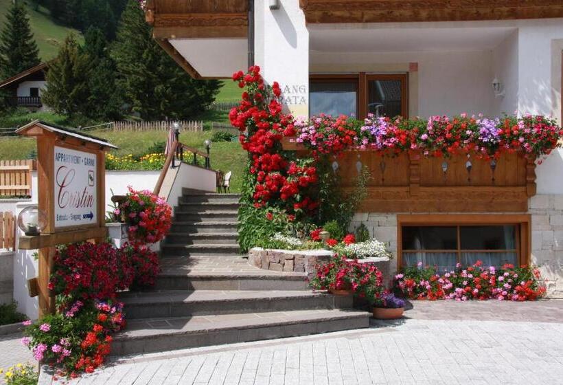 Garni Cristin & Dep Antina