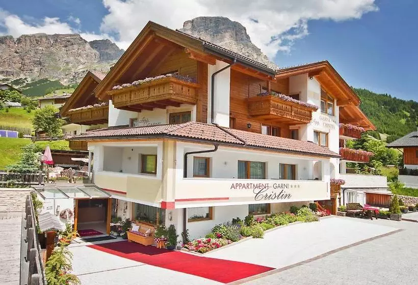 Garni Cristin & Dep Antina