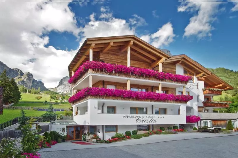 Garni Cristin & Dep Antina