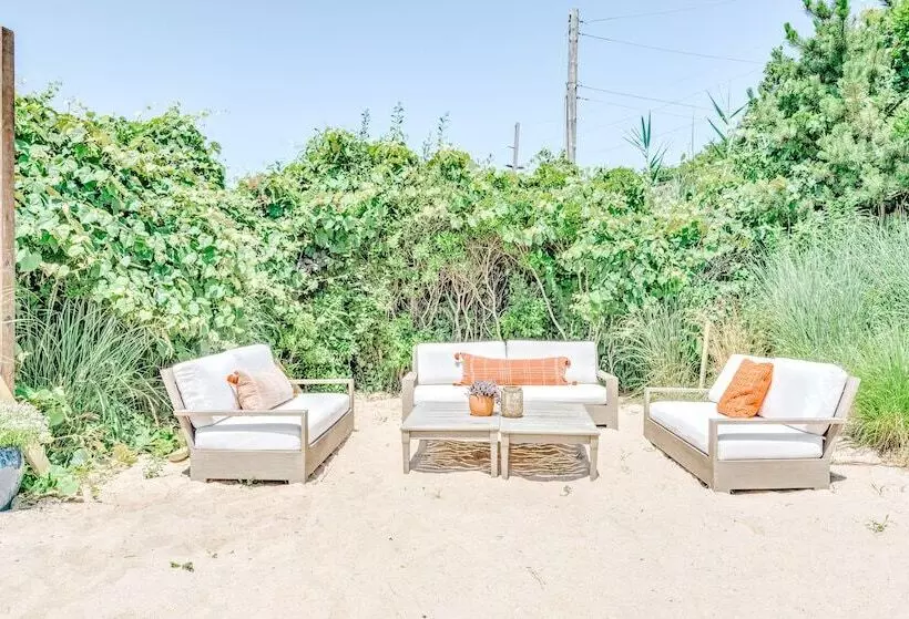 Hotelli The Surf Lodge