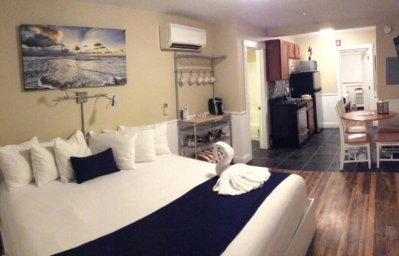 فندق على الطريق The Beachwood