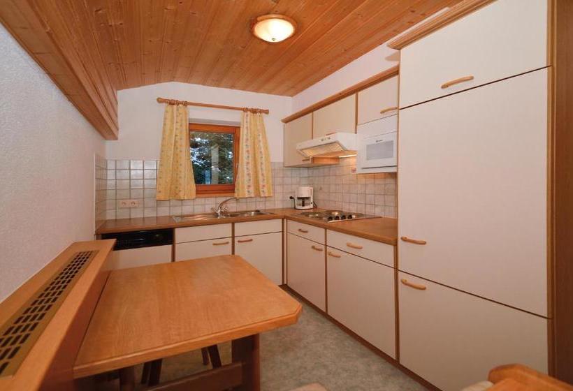 פנסיון Apart Lukas