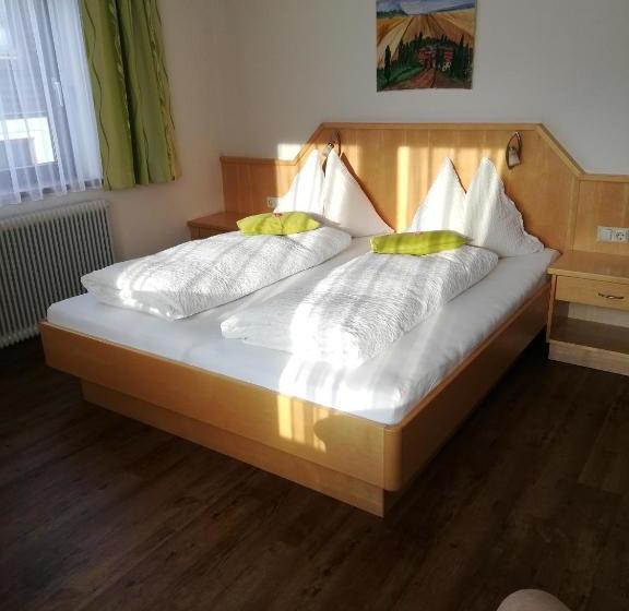 پانسیون Haus Ortsblick