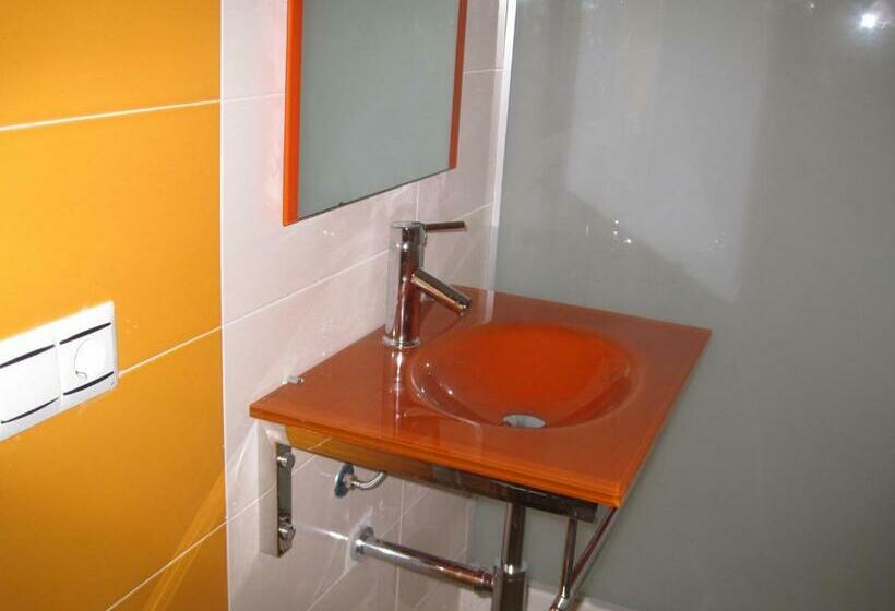 膳宿费 Hostal Ducal