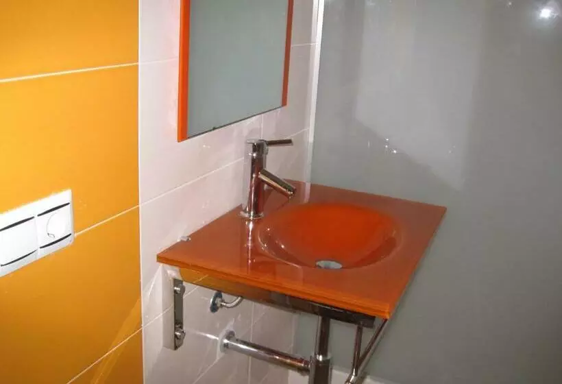 ペンション Hostal Ducal