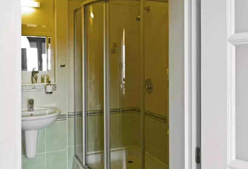 Pensione Residence Arx & Wellness