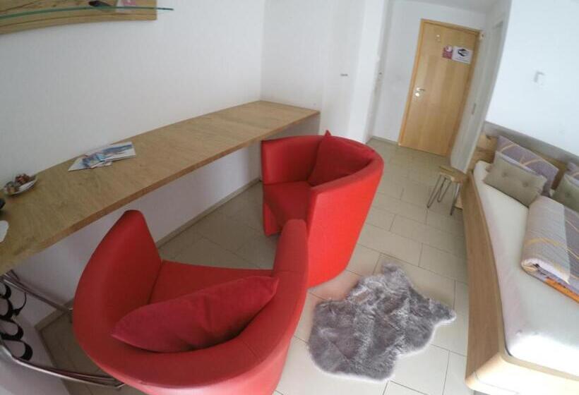 פנסיון Ustria / Pensiun Trutg