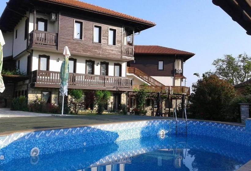 هاستل Chorbadji Petkovi Hanove