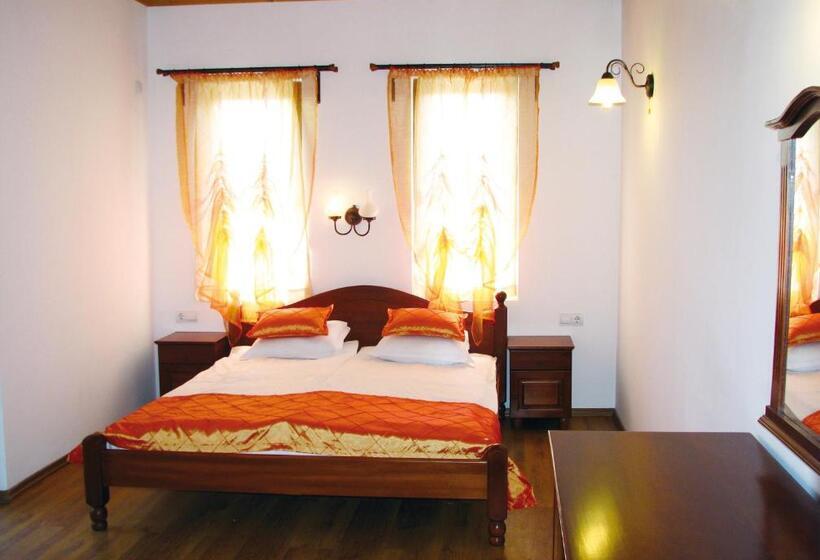 هاستل Chorbadji Petkovi Hanove