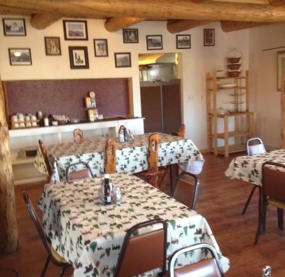 فندق صغير Duck Lake Lodge