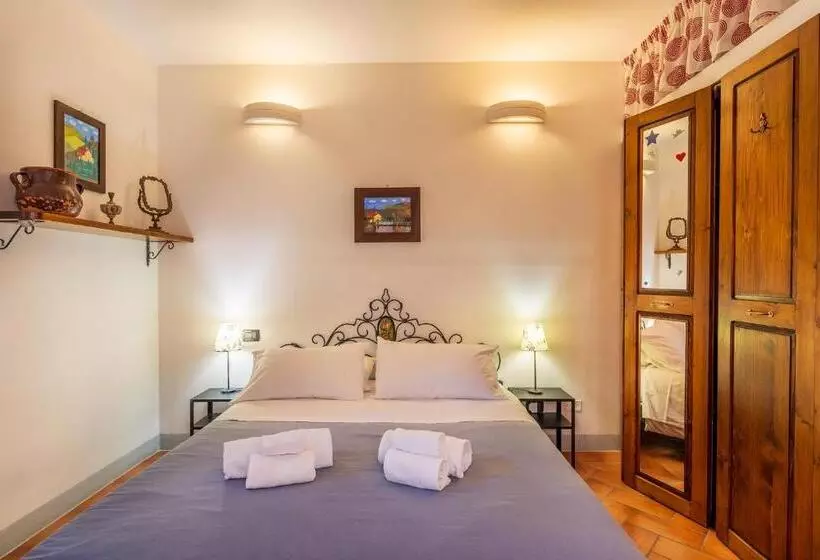 هتل Agriturismo Fattoria Podere Peciano