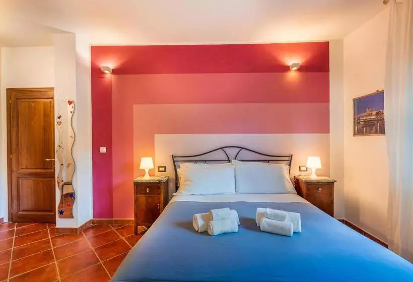 هتل Agriturismo Fattoria Podere Peciano