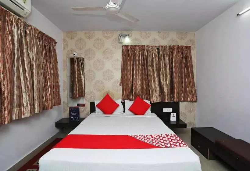 Oyo 988 Hotel Metropolis Inn