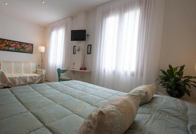 פנסיון Affittacamere Da Paulin