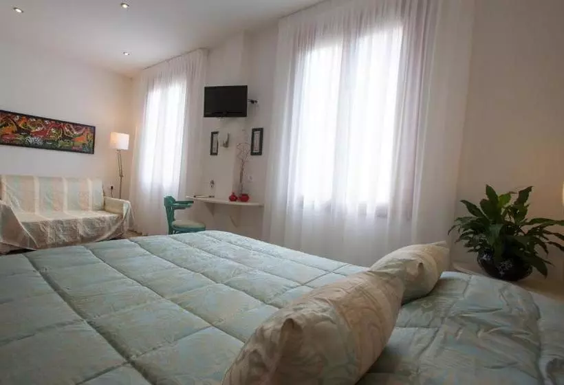 ペンション Affittacamere Da Paulin