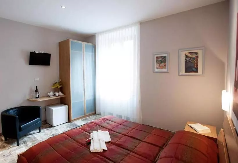 ペンション Affittacamere Da Paulin