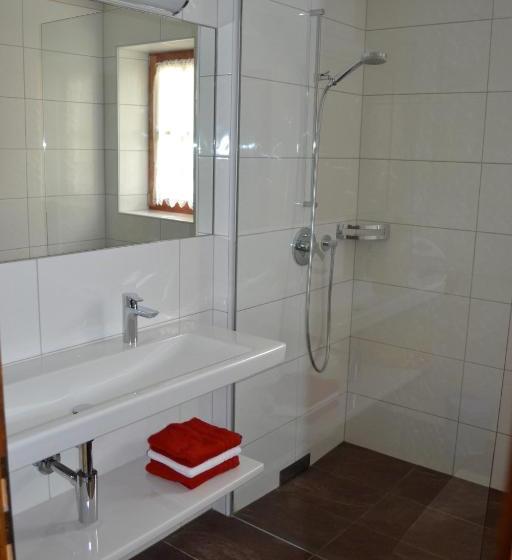 ペンション Haus Kathrin