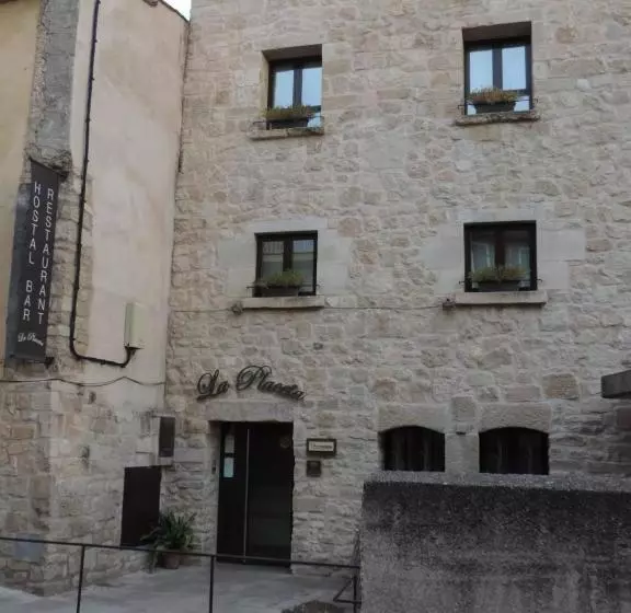 پانسیون Hostal La Placeta
