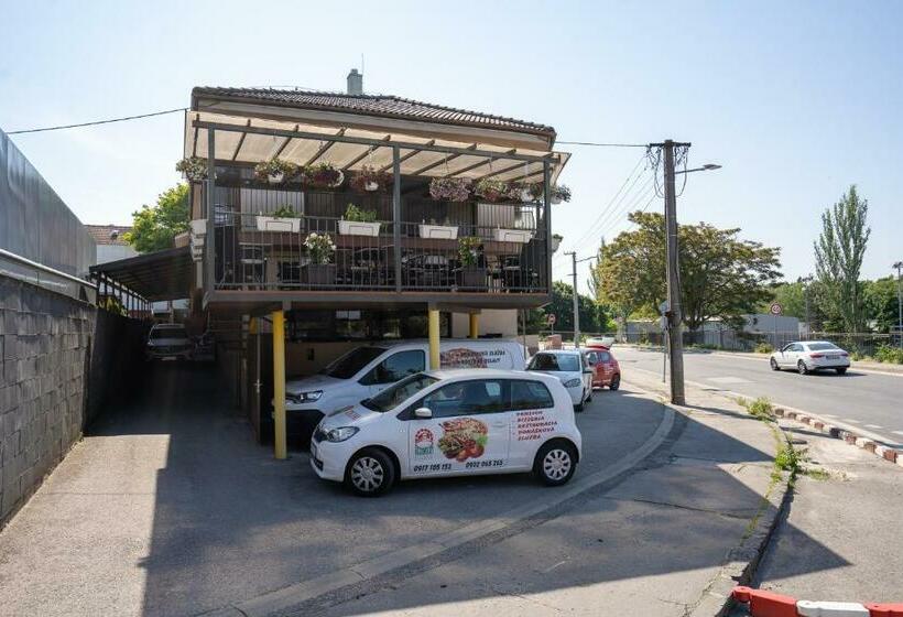 بنسيون Penzion Toscana