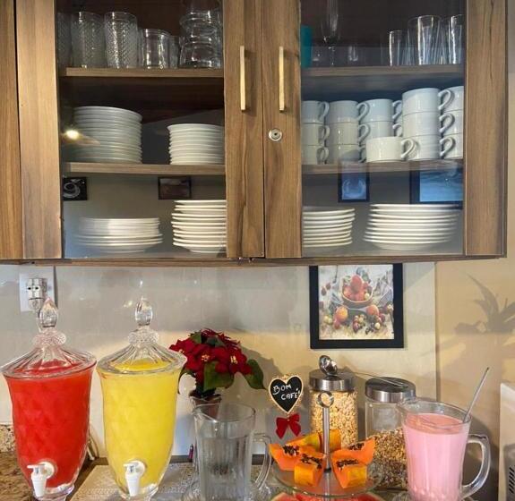 پانسیون Pousada Juliane