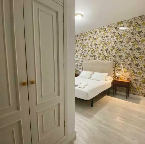 Pensión Residencia J. Lago