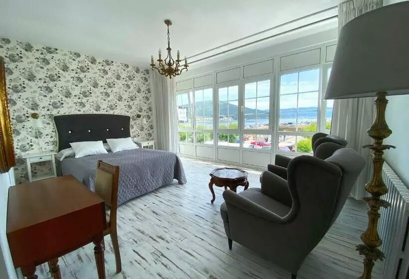 Pensión Residencia J. Lago