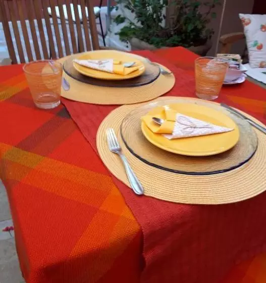 پانسیون S Attobiu B&b And Guest Houses