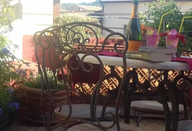 پانسیون S Attobiu B&b And Guest Houses