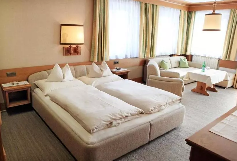 ペンション Villa Egger