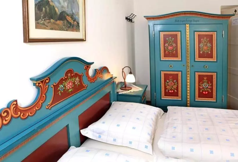 ペンション Villa Egger