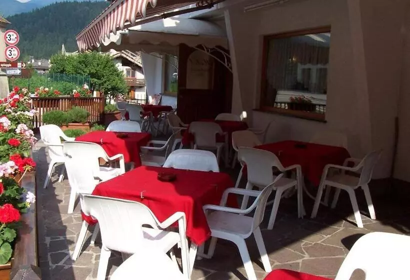Residence Hotel Montechiara