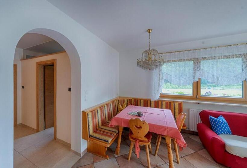 Residence Obermoarhof   Comfortable Apartments For Families, Swimmingpool, Playing Grounds, Almencar