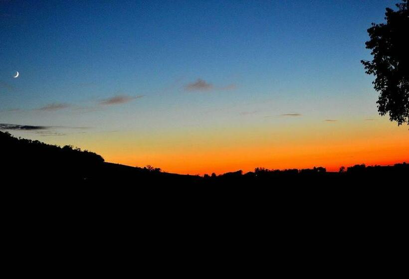 ホテル Colle Del Barbarossa