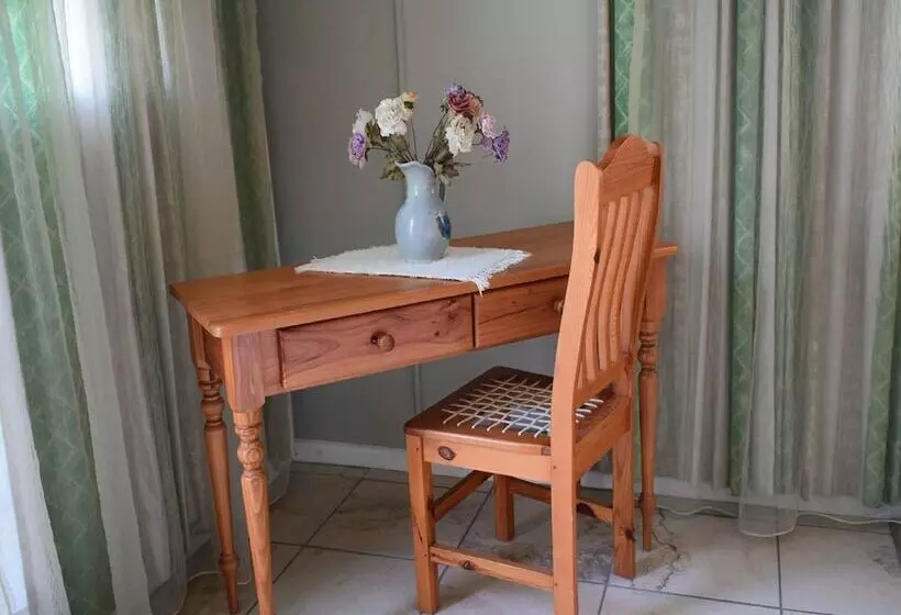 ペンション Auberge Alouette Guesthouse
