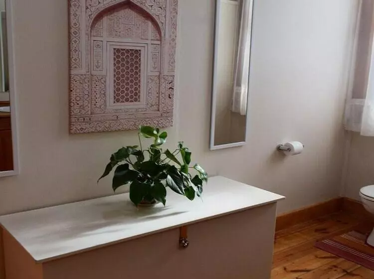 ペンション Auberge Alouette Guesthouse