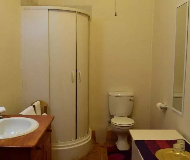 ペンション Auberge Alouette Guesthouse