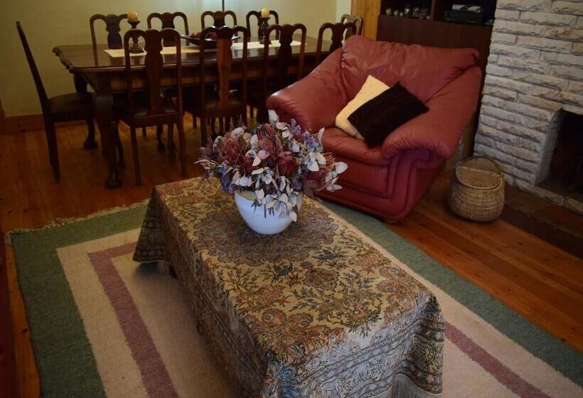 פנסיון Auberge Alouette Guesthouse