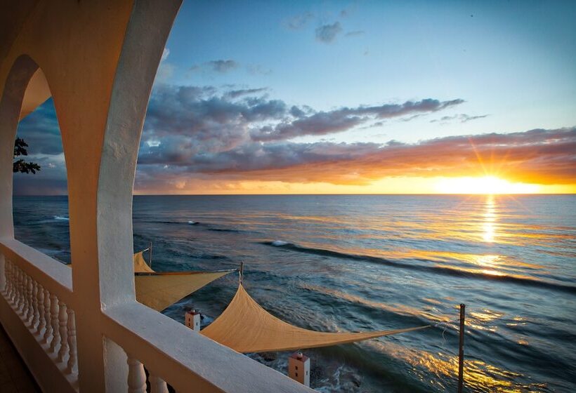 پانسیون Coconut Palms Inn