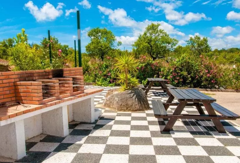 ペンション Estudios Salinas   Fuseta