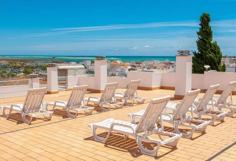 ペンション Estudios Salinas   Fuseta