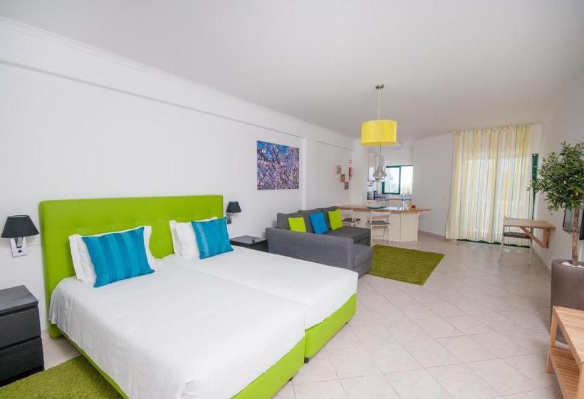 膳宿费 Estudios Salinas   Fuseta