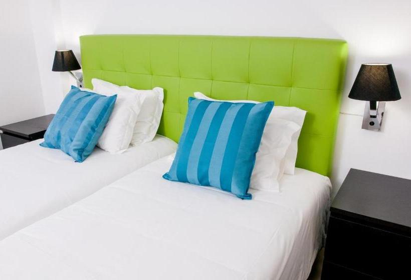 膳宿费 Estudios Salinas   Fuseta