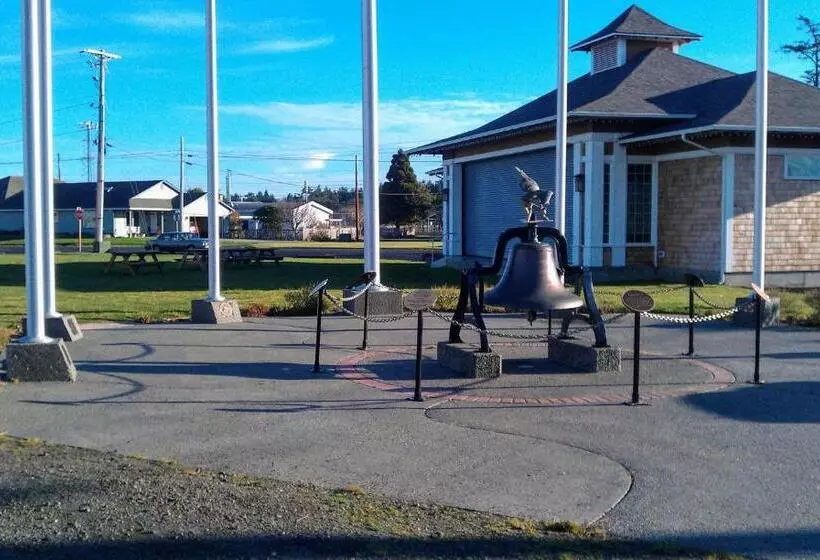 ペンション Historic 1920s Cabin