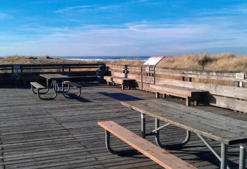 ペンション Historic 1920s Cabin