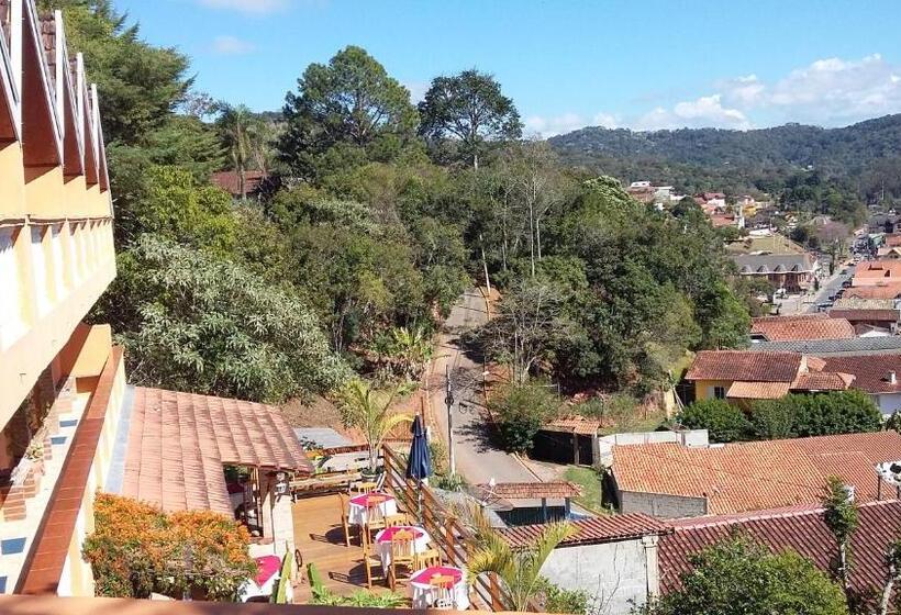 펜션 Pousada Pinhalense