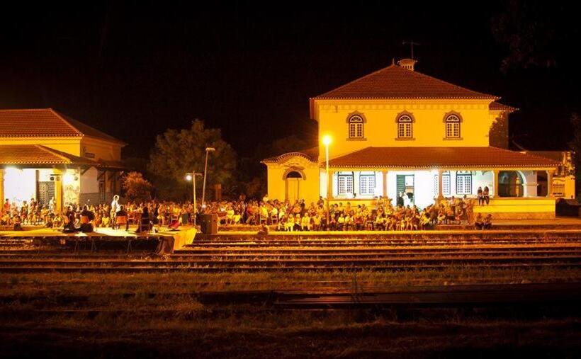 پانسیون Train Spot Guesthouse